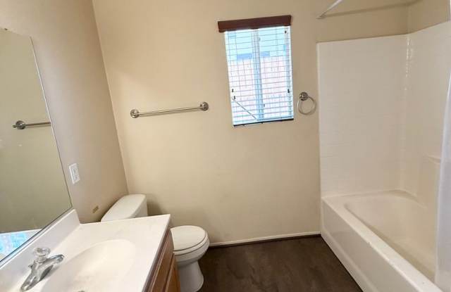 $150 off First Month's Rent Four bedroom in Desert Vista Community Gallery 3