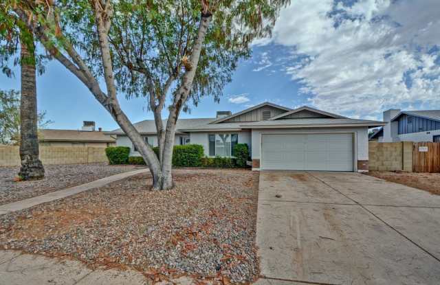 3344 W Yucca Street photos photos