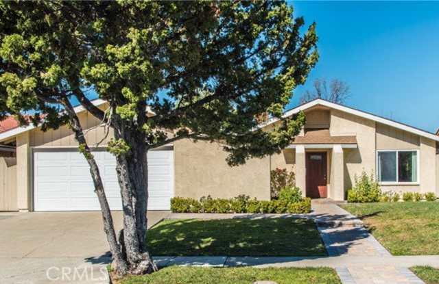 6017 East La Paz Way Gallery 1