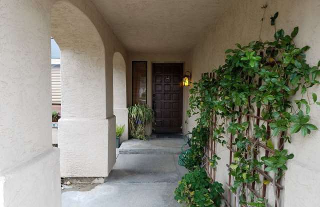 16064 Lofty Trail Drive Gallery 3