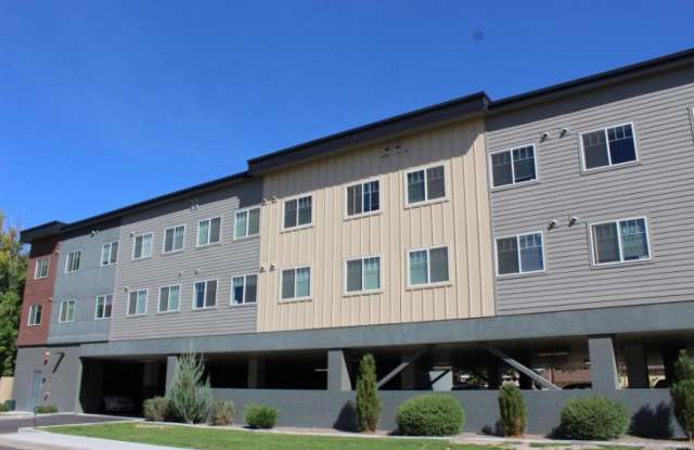 8th & Shoshone Gallery 2