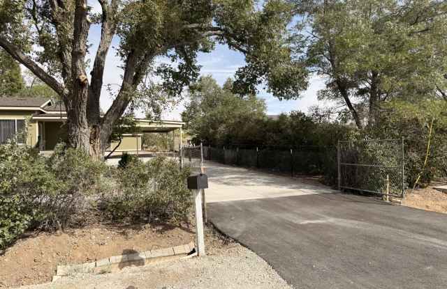 900 Western Road - 900 Western Road, Reno, NV 89506