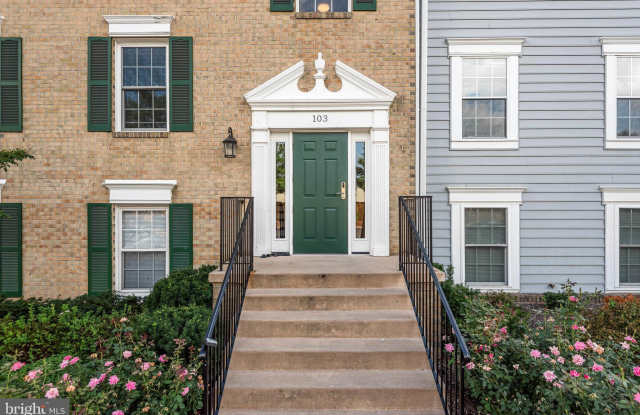 103 FORT EVANS ROAD SE - 103 Fort Evans Road Southeast, Leesburg, VA 20175