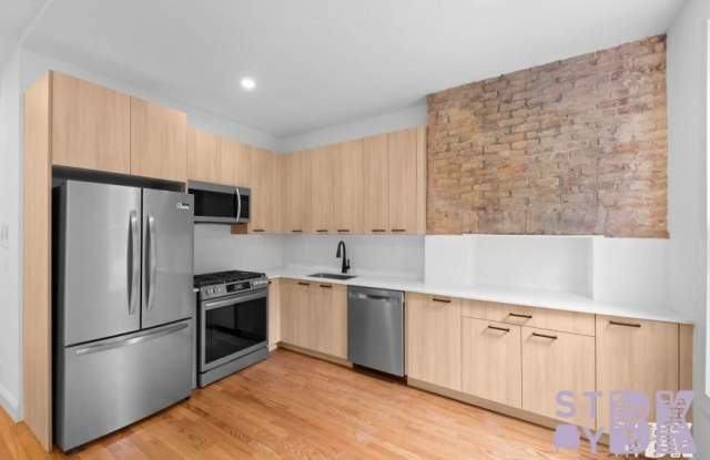 275 Nassau Avenue Gallery 2