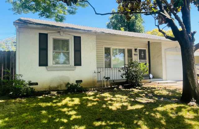 1323 62nd St - Sacramento 95819 photos photos