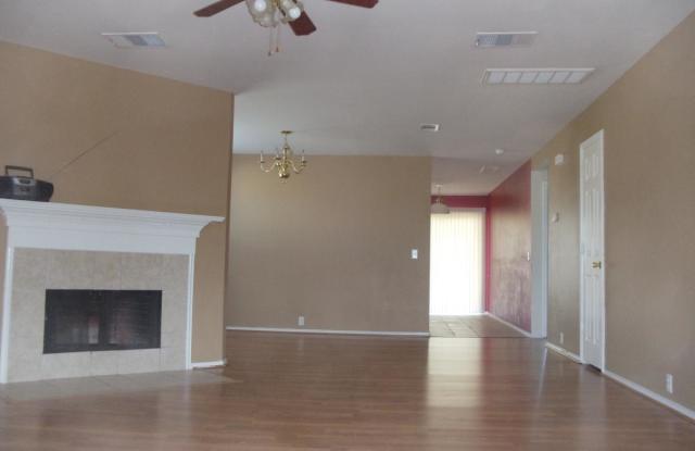 1410 Cloyne Drive - 1410 Cloyne Drive, Arlington, TX 76002