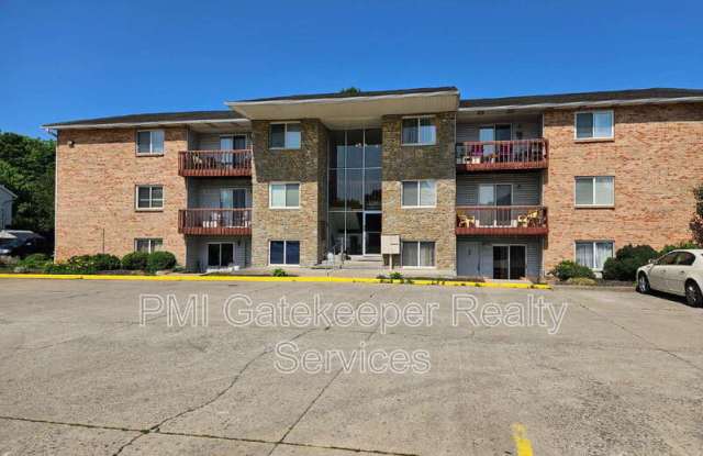 5385 Camelot Dr photos photos