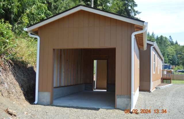 1320 Swedetown Gallery 3