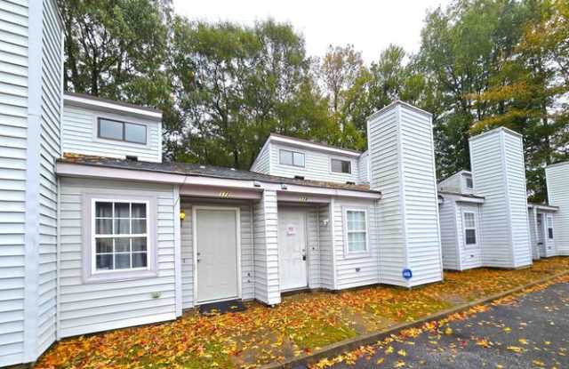 174 South Kentucky Avenue - 174 South Kentucky Avenue, Virginia Beach, VA 23452