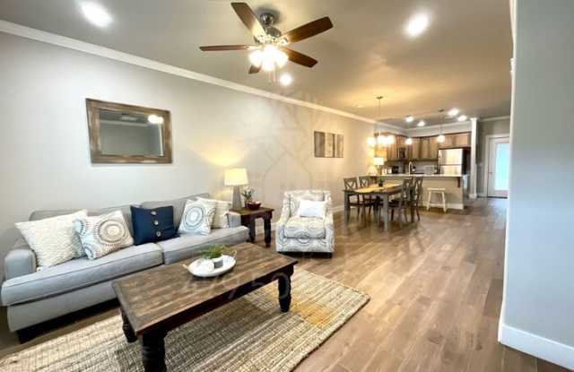 1834 East Brookview Circle Gallery 2