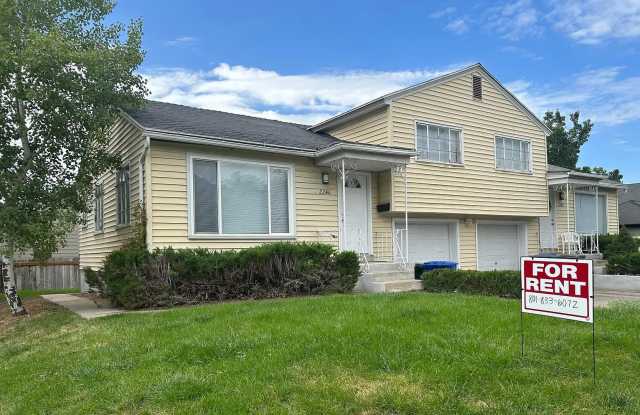 2246 Wellington Street East Gallery 1