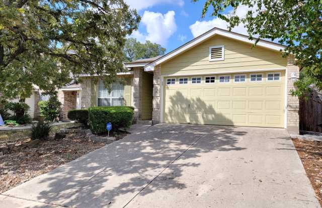 815 Bobcat Creek Gallery 1