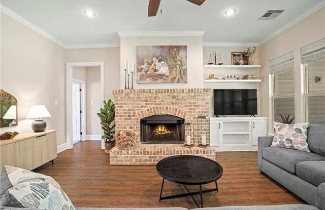 2225 LABARRE Street photos photos