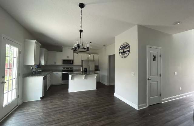 394 Rutledge Dr Gallery 3