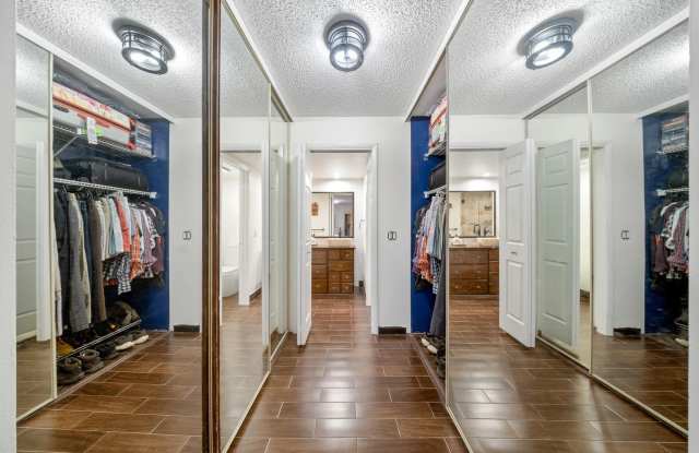 508 5th Lane Gallery 3