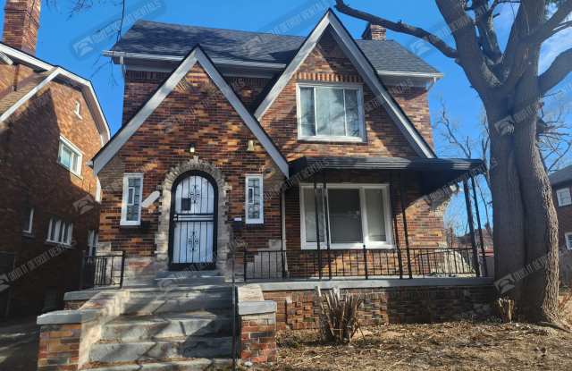 17568 Roselawn St Uppr photos photos