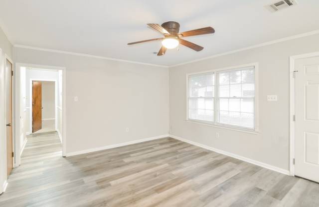 758 Forestdale Drive Gallery 4