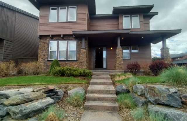 Stunning Renaissance Home, 5 bedroom 3 full Bath, One bedroom and full bath on main level Community Pool and Park in Aspen Rim photos photos