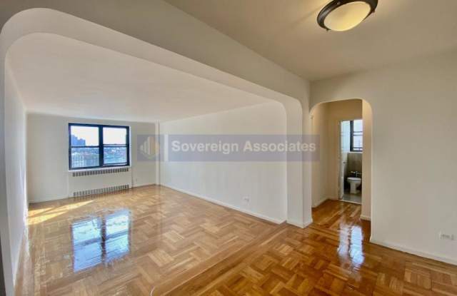 700 Fort Washington Avenue - 700 Fort Washington Avenue, New York City, NY 10040 700 Fort Washington Avenue - 700 Fort Washington Avenue, New York City, NY 10040