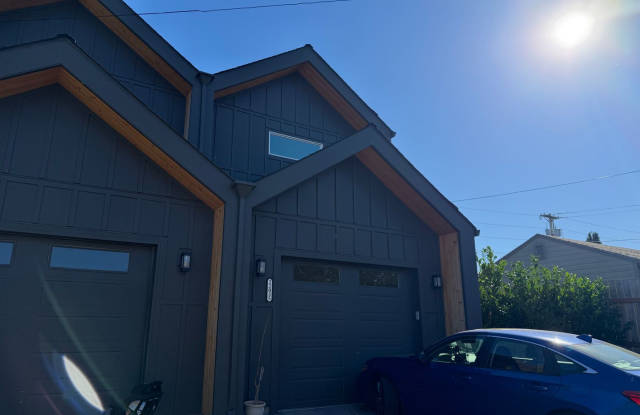 Gresham Hidden Gem - Apply Today! Gallery 3