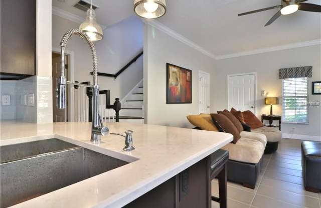 10217 DOLCE VISTA DRIVE NE Gallery 4