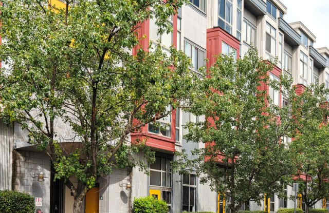 Modern condo located in the Silo Urban Lofts community! photos photos Modern condo located in the Silo Urban Lofts community! photos photos