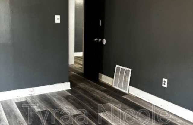 14284 Cruse Street Gallery 3