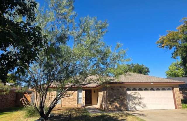 Wonderful Large 3 Bedroom Home photos photos