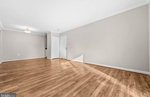 18302 STREAMSIDE Drive Gallery 4