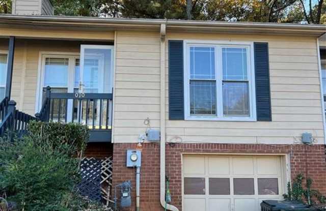 3070 Sand Wedge Circle NW - 3070 Sand Wedge Circle, Kennesaw, GA 30144