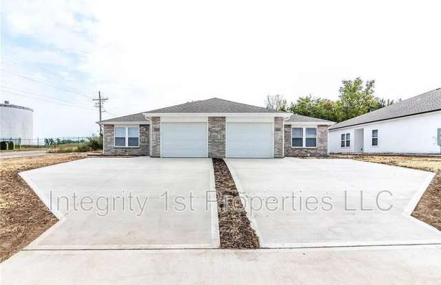 1510 Coventry Court photos photos