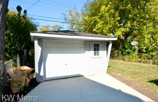 2309 BARRETT Avenue Gallery 2