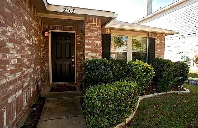 2605 Shady Grove Lane Gallery 2