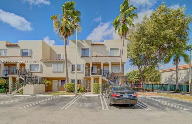 631 NW 82nd Ave photos photos