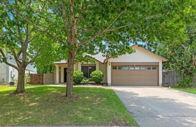 Updated Springbrook Beauty with Fireplace, Granite Kitchen & Shaded Backyard photos photos
