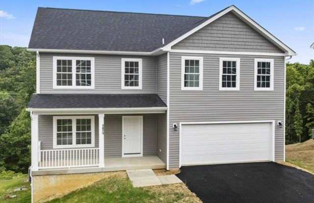 4 BED 2.5 BATH LOCATED IN CHRISTIANSBURG LOCATED NOW photos photos