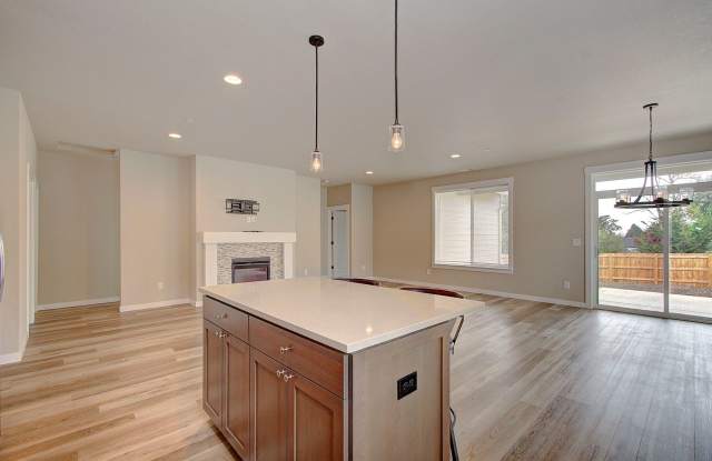 Single Level 3bd 2ba Home in Cul-de-sac Gallery 3