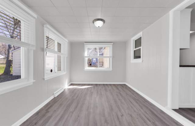 851 Richmond Road Gallery 4