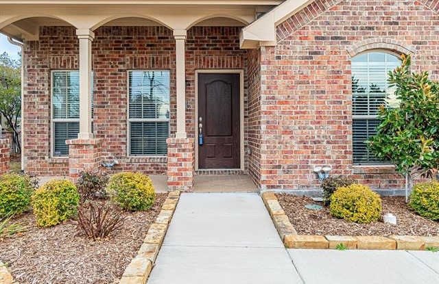 10132 Kingsland Trail Gallery 2