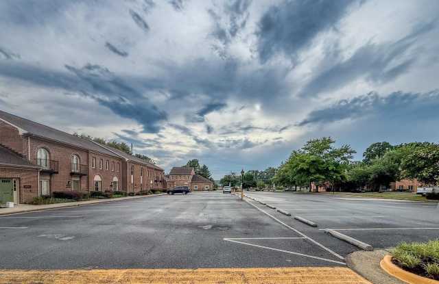 5105-E BACKLICK Road Gallery 3
