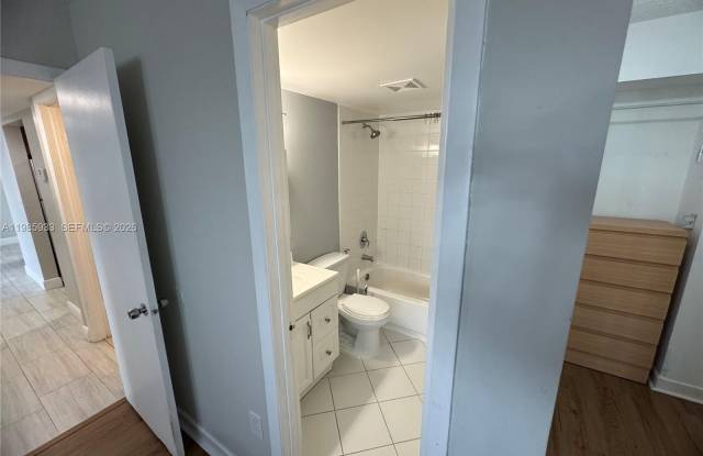8075 NW 7th St photos photos 8075 NW 7th St photos photos