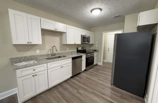 283 Westchester Circle - 1 Gallery 2