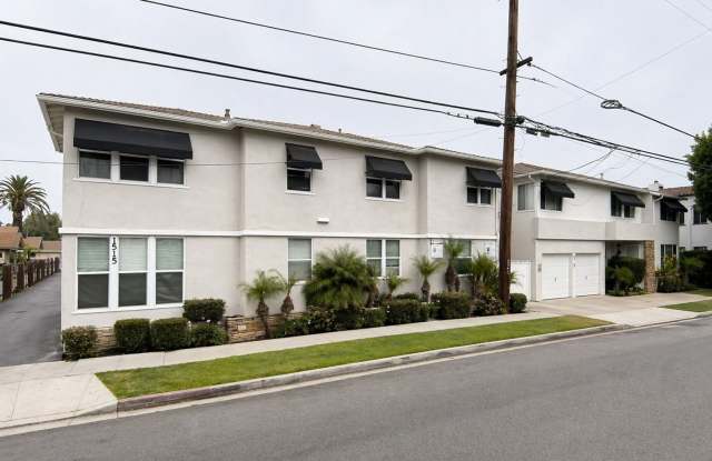 SPACIOUS 1 BEDROOM 1 BATH UPSTAIRS READY MOVE IN! photos photos