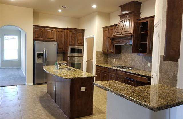 4505 Moonlight Drive Gallery 3