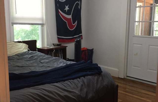 Large 2 bed in Somerville photos photos