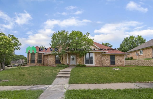 2124 Meadowview Ct - 2124 Meadowview Court, Garland, TX 75043