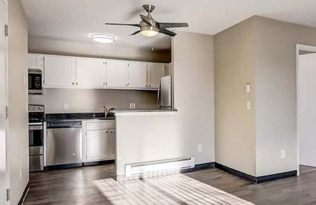 Tosa Village Apartments Gallery 3