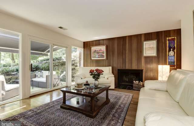 18 WYNKOOP COURT Gallery 2