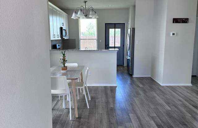 Modern 4-Bedroom Home with Smart Features in Prime Georgetown Location Gallery 3