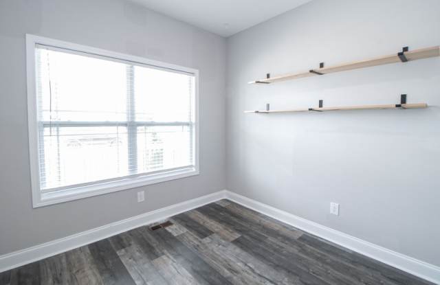 405 Andean Court Gallery 3